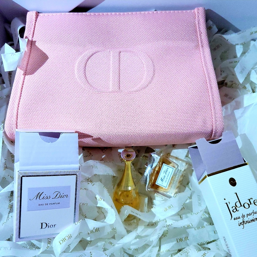 J'adore Eau de Parfum Miss Dior Eau de Parfum With Pouch